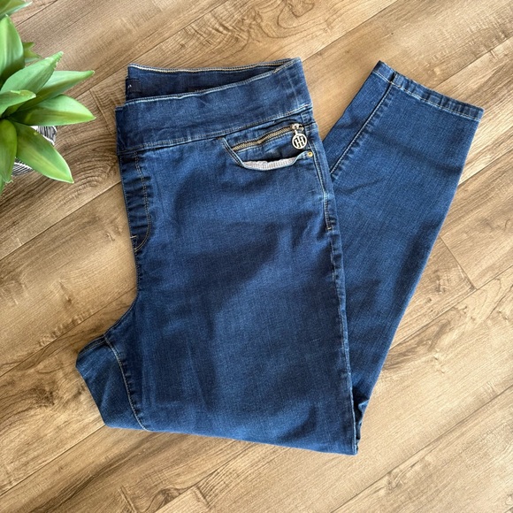 Tommy Hilfiger Denim - Tommy Hilfiger Gramercy Skinny Jeans size 18W